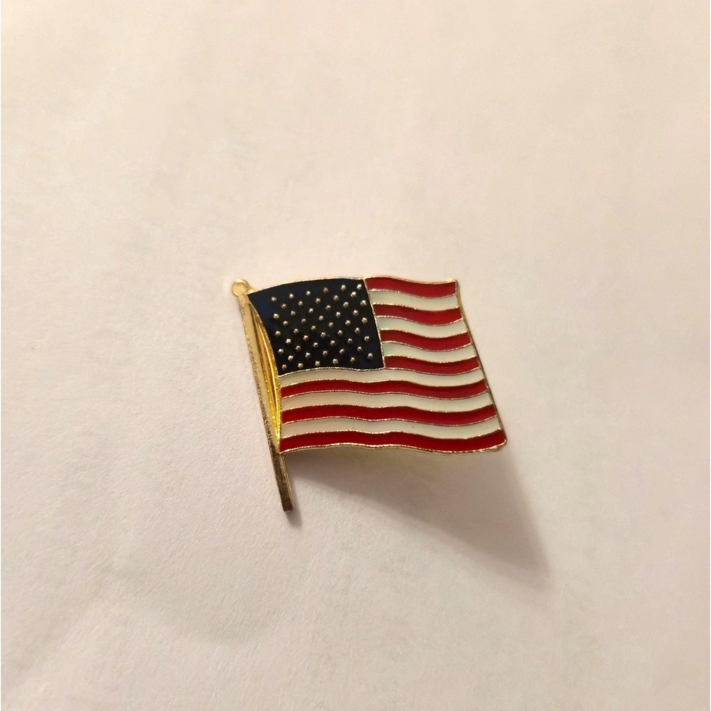 American Flag Lapel Pin Gold Tone Enamel Patriotic USA Small 1 Inch Waving Flag